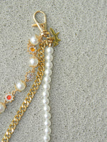 Diamonds & pearls biker chain